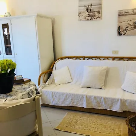 Bilocale Degli Oleandri Vista Mare Apartment Porto Taverna