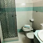 Bilocale Degli Oleandri Vista Mare Lägenhet