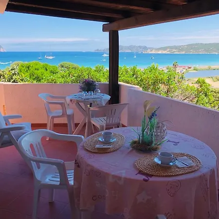 Lägenhet Bilocale Degli Oleandri Vista Mare *