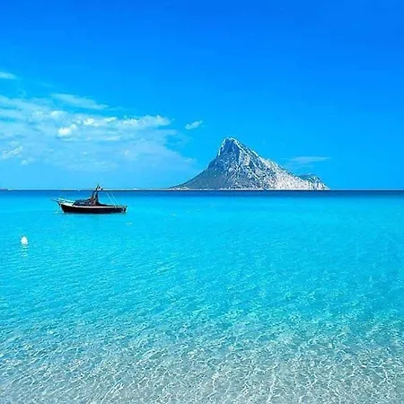 Bilocale Degli Oleandri Vista Mare Porto Taverna